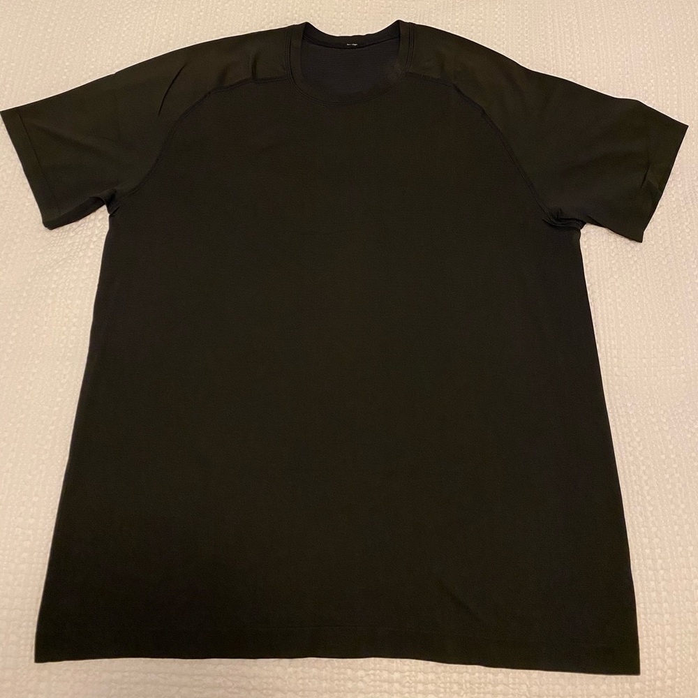 Lululemon Metal Vent Tech Short Sleeve Shirt XL